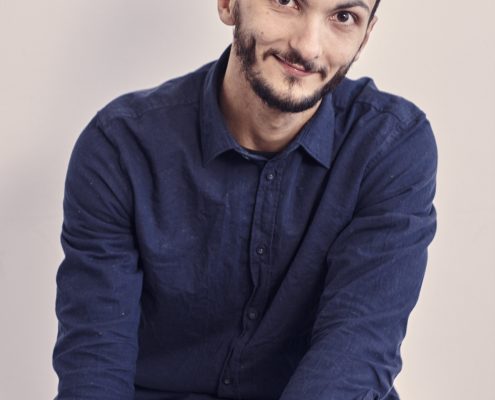 Sezen Kayrak